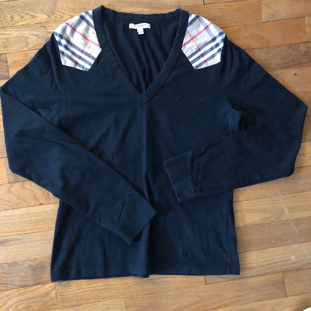 Burberry v neck sweater